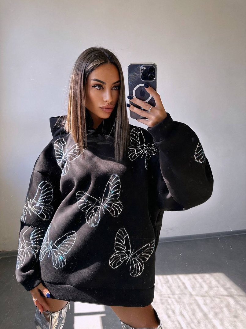Трендове худі over size із сяючими стразами  | PUSHKA SHOP