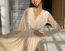 Блискуча сукня-міді із запахом на грудях і розрізом на спідниці з широким поясом  Блискуча сукня-міді із запахом на грудях і розрізом на спідниці з широким поясом  | PUSHKA SHOP