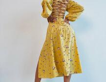 Сукня -міді зі шнурівкою на спинці та розрізом на ніжці Сукня -міді зі шнурівкою на спинці та розрізом на ніжці | PUSHKA SHOP