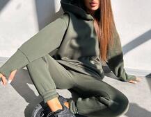 Теплий комплект: худі + спортивні штани Теплий комплект: худі + спортивні штани | PUSHKA SHOP