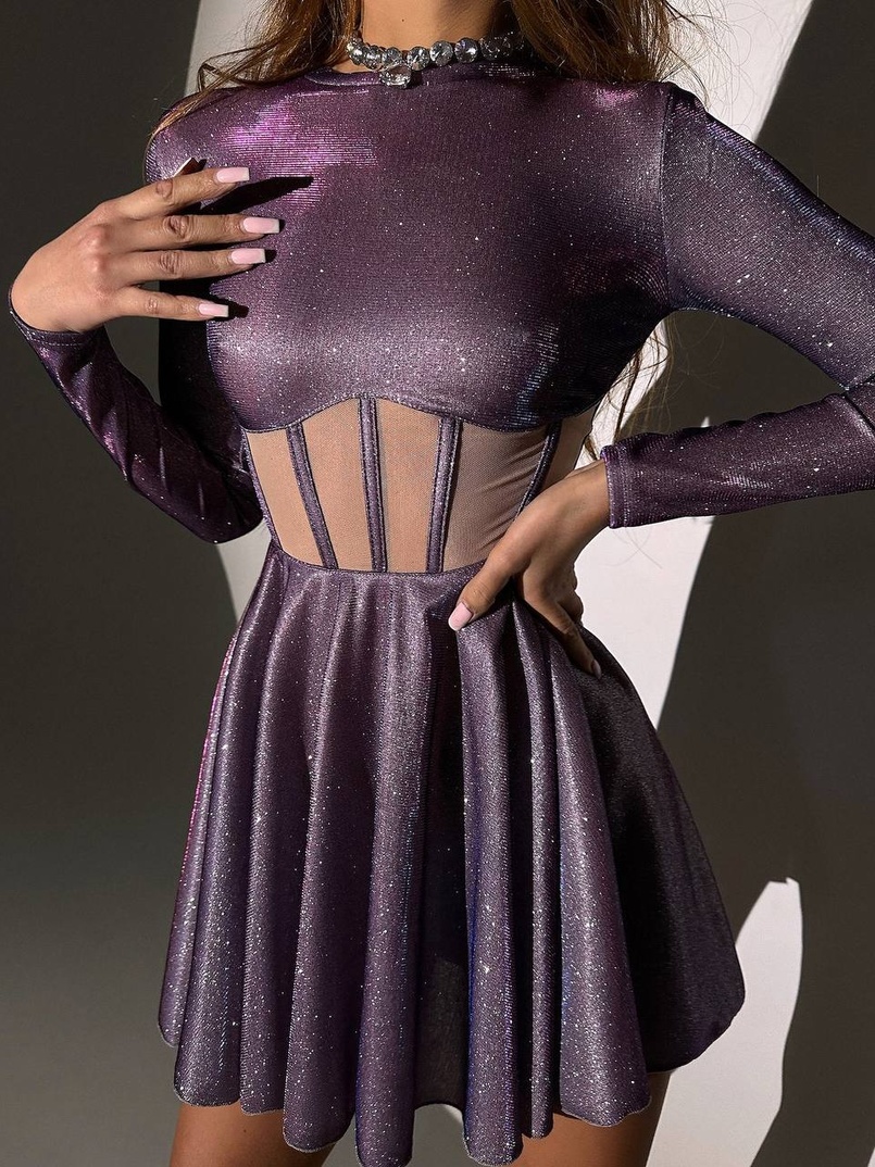 Блискуча корсетна сукня з пишною спідницею Блискуча корсетна сукня з пишною спідницею | PUSHKA SHOP