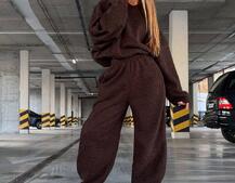 Теплий та мʼякий комплект: Обʼємний худі з капюшоном та штани з манжетами  Дуже приємний до тіла Теплий та мʼякий комплект: Обʼємний худі з капюшоном та штани з манжетами  Дуже приємний до тіла | PUSHKA SHOP