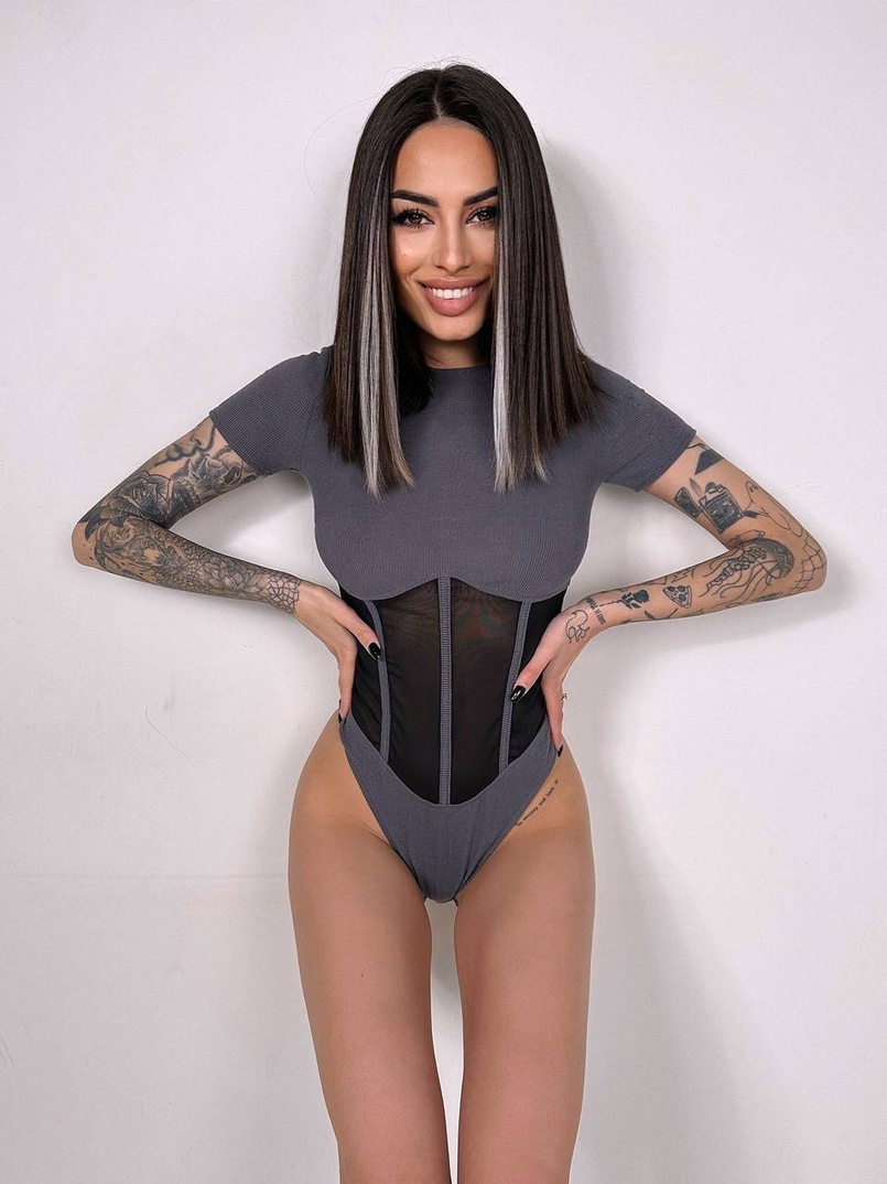 Трикотажне боді з сітчастою вставкою Трикотажне боді з сітчастою вставкою | PUSHKA SHOP
