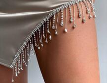 Атласна сукня декорована бахромою зі страз  Атласна сукня декорована бахромою зі страз  | PUSHKA SHOP