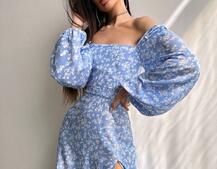 Квіткова сукня-міді зі шнурівкою на спинці та розрізом на ніжці Квіткова сукня-міді зі шнурівкою на спинці та розрізом на ніжці | PUSHKA SHOP