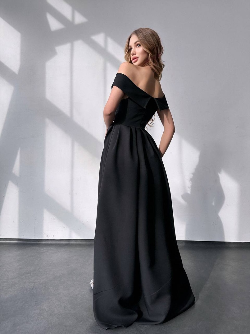 Сукня максі  з розрізом на спідниці  | PUSHKA SHOP