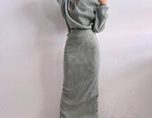 Костюм із теплого трикотажу-рубчика: светр + спідниця Костюм із теплого трикотажу-рубчика: светр + спідниця | PUSHKA SHOP