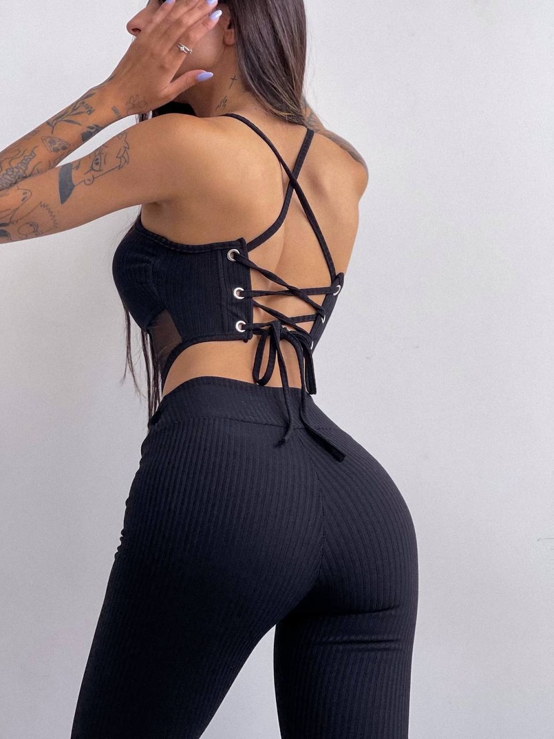 Трикотажный комплект: корсетный топ на косточках + леггинсы Трикотажный комплект: корсетный топ на косточках + леггинсы | PUSHKA SHOP