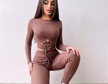 Трикотажний комплект: корсетний топ + легінси Трикотажний комплект: корсетний топ + легінси | PUSHKA SHOP