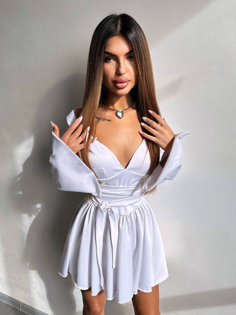 Атласна корсетна сукня  з пишною спідницею та зав‘язками на талії Атласна корсетна сукня  з пишною спідницею та зав‘язками на талії | PUSHKA SHOP