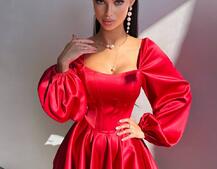 Атласна корсетна сукня з пишною подвійною спідницею та об‘ємними рукавами Атласна корсетна сукня з пишною подвійною спідницею та об‘ємними рукавами | PUSHKA SHOP