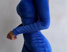 Оксамитова сукня з відкритою спинкою, декорована бахромою зі страз | PUSHKA SHOP