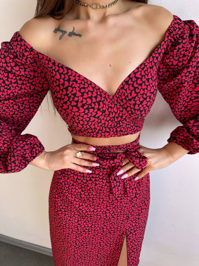 Комплект: топ із зав'язками на талії + спідниця міді з розрізом | PUSHKA SHOP