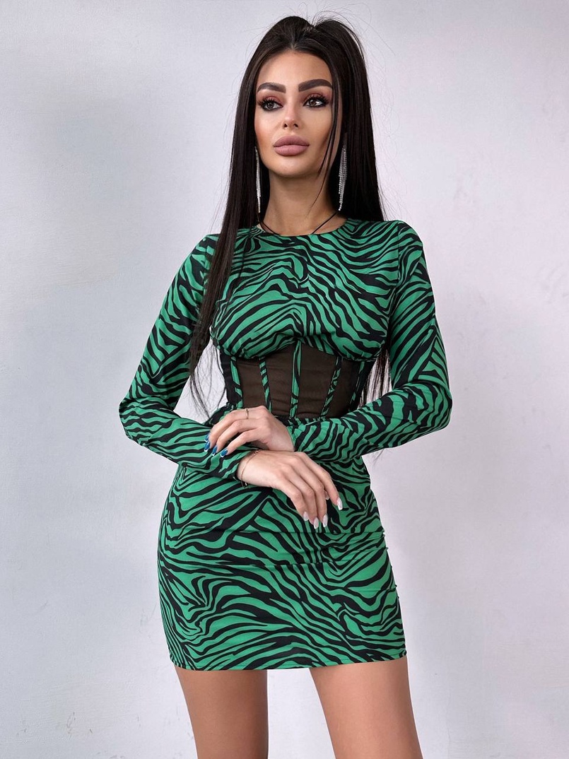 Приталена сукня-міні з корсетною вставкою на талії Приталена сукня-міні з корсетною вставкою на талії | PUSHKA SHOP