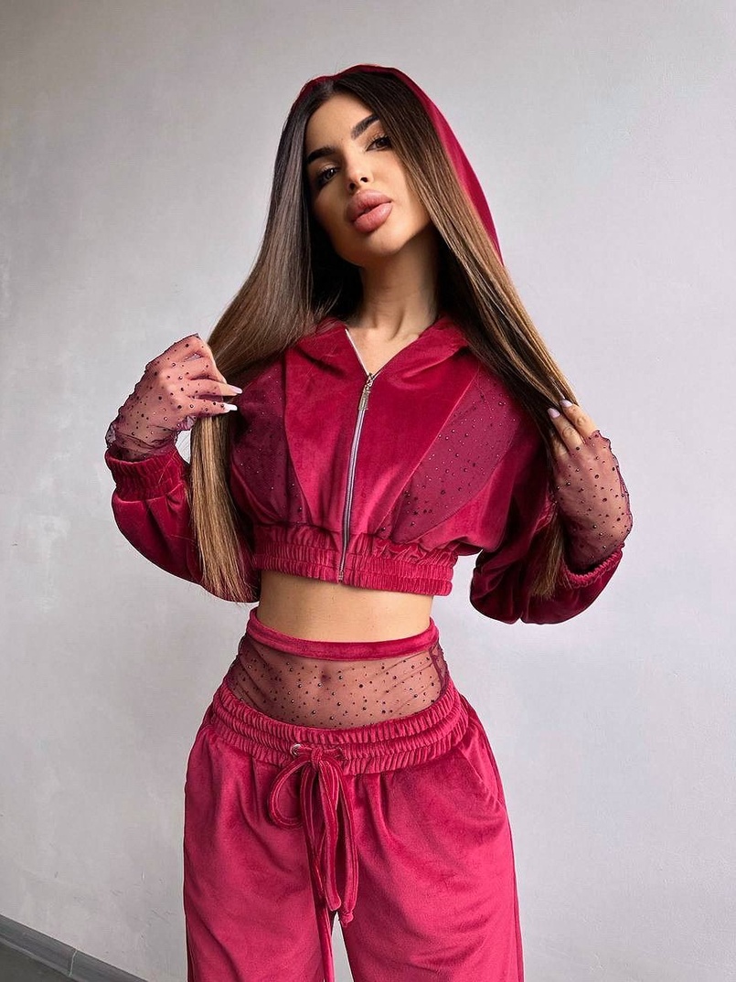 Велюровий комплект декорований стразами( бомбер+ рукавички+ штани + трусики) Велюровий комплект декорований стразами( бомбер+ рукавички+ штани + трусики) | PUSHKA SHOP