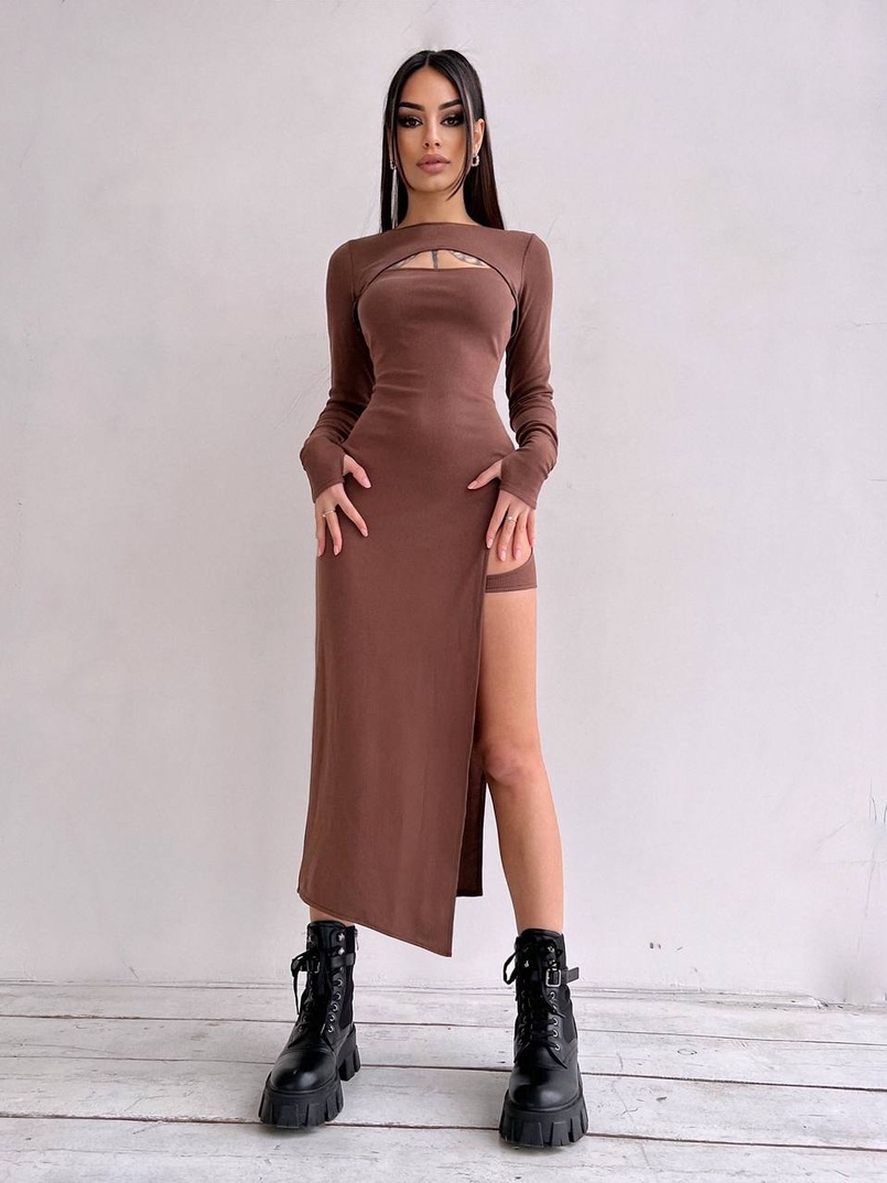 Облягаюча сукня міді цікавого крою Облягаюча сукня міді цікавого крою | PUSHKA SHOP