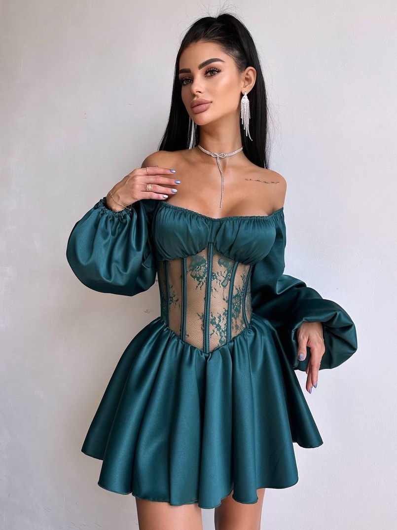 Атласна сукня з обʼємними рукавами та мереживом | PUSHKA SHOP