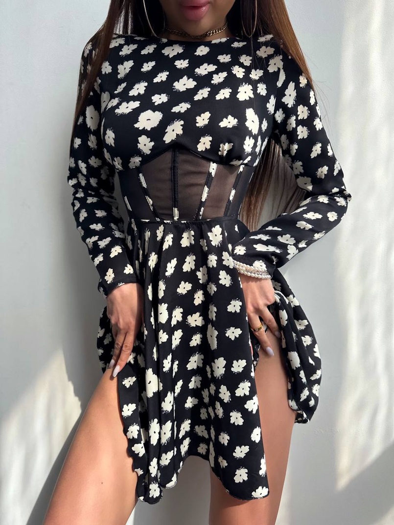 Приталена сукня з корсетною вставкою та спідницею-сонцем | PUSHKA SHOP