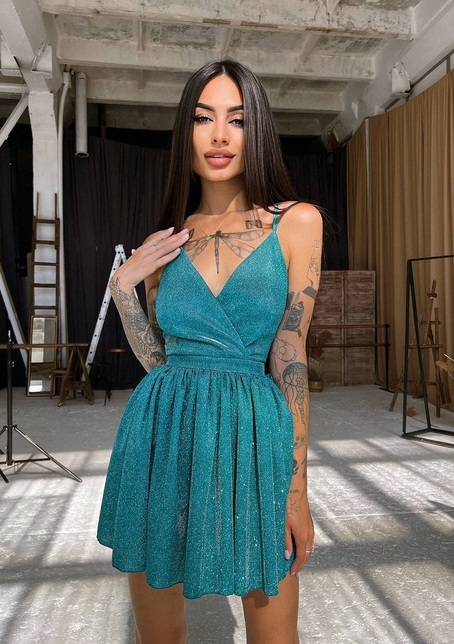 Блестящее платье с пышной юбкой и шнуровкой на спинке  | PUSHKA SHOP