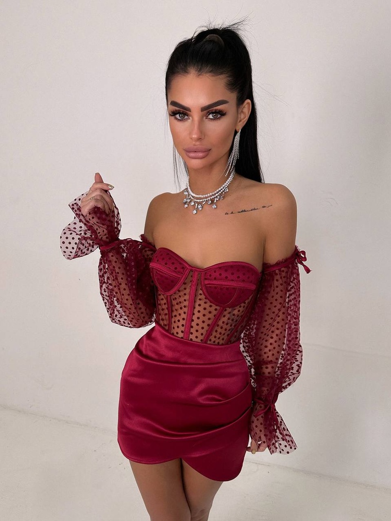 Улюблений комплект в новому виконанні: корсет бюстьє з об’ємними рукавами + спідниця міні Улюблений комплект в новому виконанні: корсет бюстьє з об’ємними рукавами + спідниця міні | PUSHKA SHOP