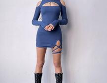 Трикотажне плаття по фігурі зі шнурівкою на ніжці Трикотажне плаття по фігурі зі шнурівкою на ніжці | PUSHKA SHOP