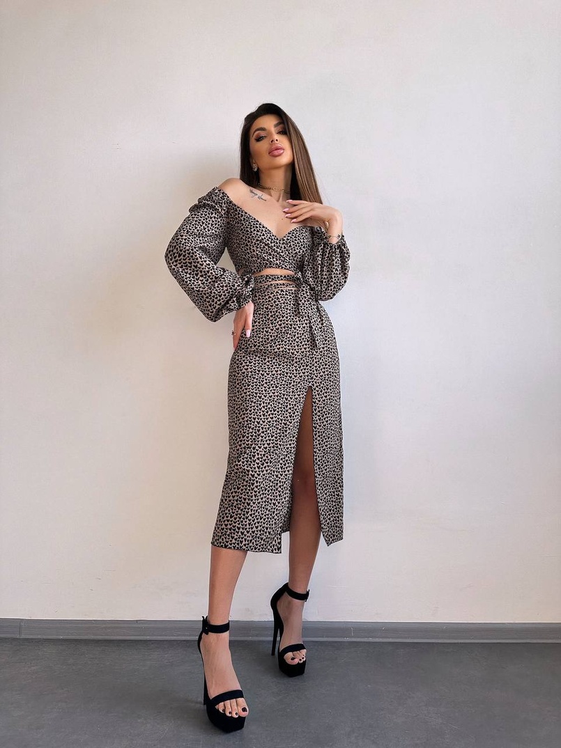 Комплект: топ із зав'язками на талії + спідниця міді з розрізом | PUSHKA SHOP