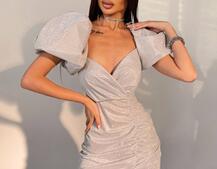 Блестящее платье с объемными рукавами  Блестящее платье с объемными рукавами  | PUSHKA SHOP