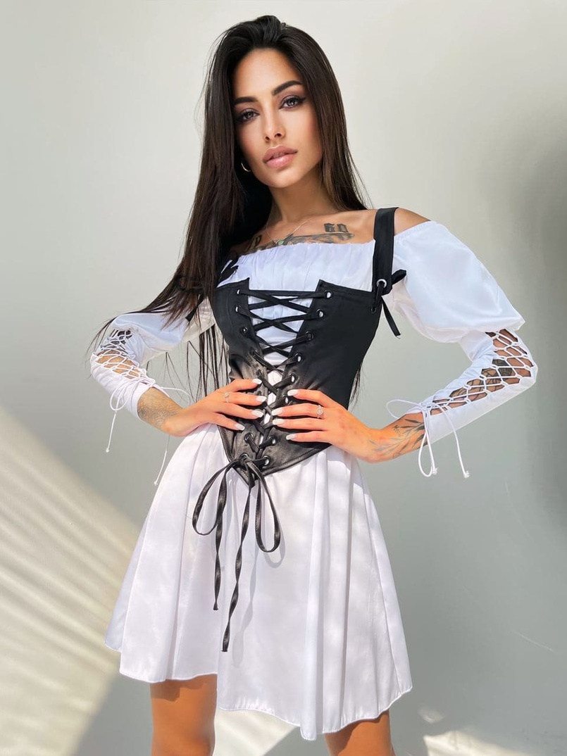 Шелковое платье + атласный корсет на шнуровке Шелковое платье + атласный корсет на шнуровке | PUSHKA SHOP