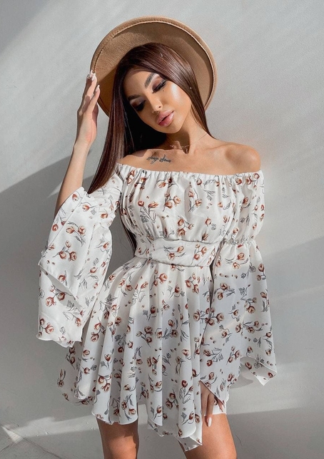 Платье  ассиметричного кроя с расклешенными рукавами + корсет декорированный стразами  | PUSHKA SHOP