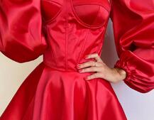 Атласна корсетна сукня бюстьє з пишною подвійною спідницею та об‘ємними рукавами | PUSHKA SHOP