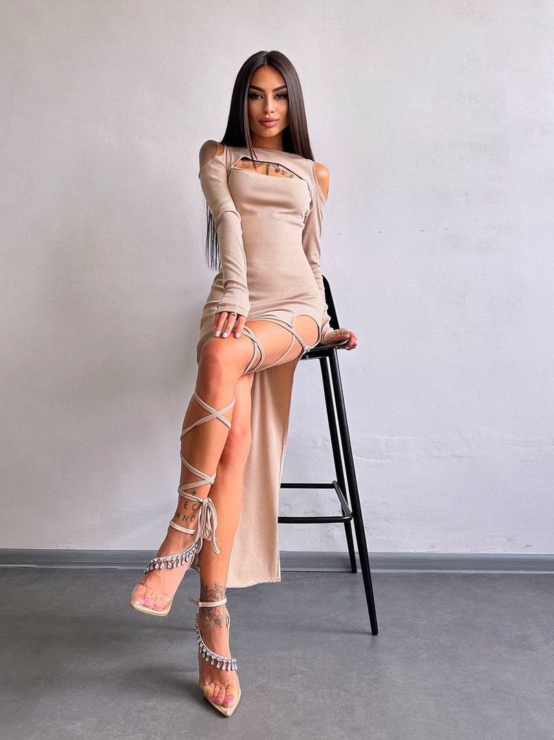 Трикотажна сукня з зав’язкою на ніжку   Трикотажна сукня з зав’язкою на ніжку   | PUSHKA SHOP