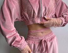 Велюровий комплект декорований стразами( бомбер+ рукавички+ штани + трусики) Велюровий комплект декорований стразами( бомбер+ рукавички+ штани + трусики) | PUSHKA SHOP