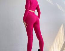 Комплект: топ зі шнурівкою на грудях + легінси Комплект: топ зі шнурівкою на грудях + легінси | PUSHKA SHOP