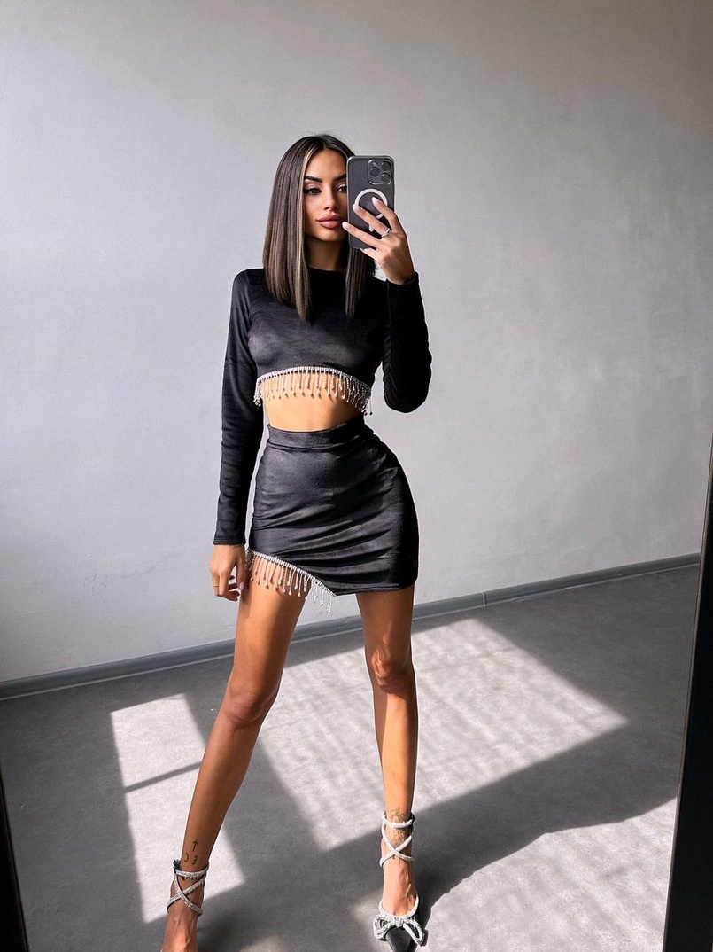 Оксамитовий комплект, декорований бахромою зі страз Оксамитовий комплект, декорований бахромою зі страз | PUSHKA SHOP