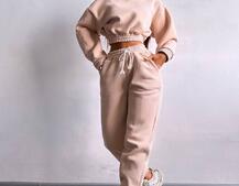 Базовий костюм на флісі з об'ємними капюшоном Базовий костюм на флісі з об'ємними капюшоном | PUSHKA SHOP