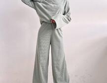 Повсякденний костюм із теплого трикотажу-рубчика Повсякденний костюм із теплого трикотажу-рубчика | PUSHKA SHOP