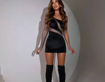 Оксамитова сукня декорована сіткою із стразами Оксамитова сукня декорована сіткою із стразами | PUSHKA SHOP