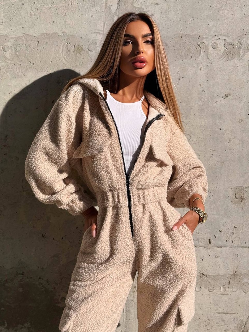 Теплий та мʼякий комбінезон Тедді на флісі Дуже приємний до тіла Теплий та мʼякий комбінезон Тедді на флісі Дуже приємний до тіла | PUSHKA SHOP