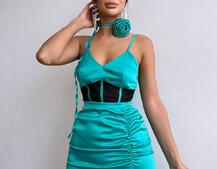 Сукня - міні з драпіруванням та трояндою-чокером Сукня - міні з драпіруванням та трояндою-чокером | PUSHKA SHOP