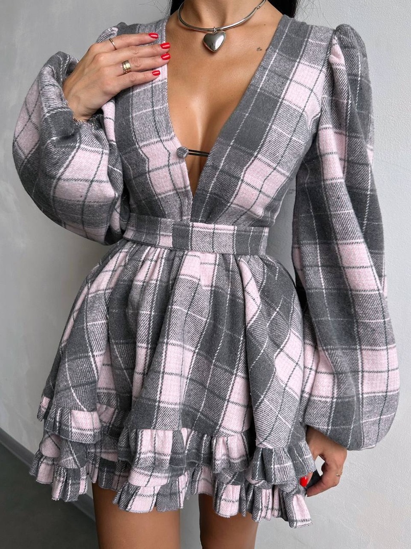 Сукня з подвійною спідницею та обʼємними рукавами у клітинку  Сукня з подвійною спідницею та обʼємними рукавами у клітинку  | PUSHKA SHOP
