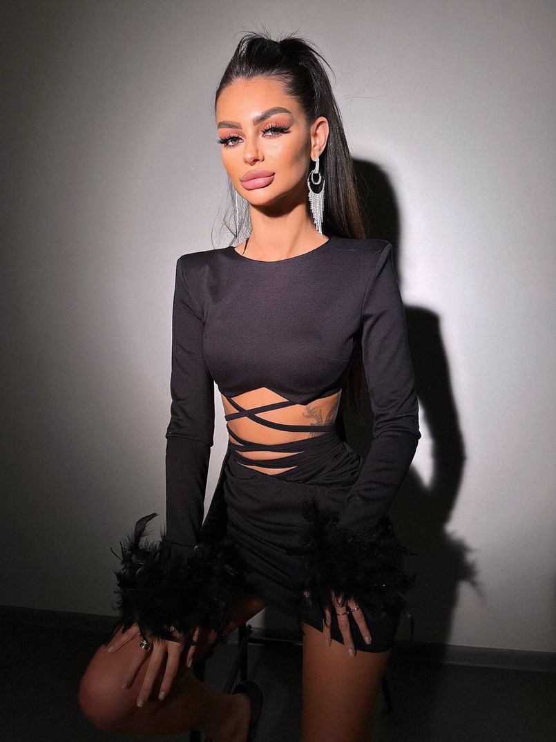 Комплект: топ із зав‘язками на талію + спідниця з драпіруванням Декор з натурального пір‘я | PUSHKA SHOP