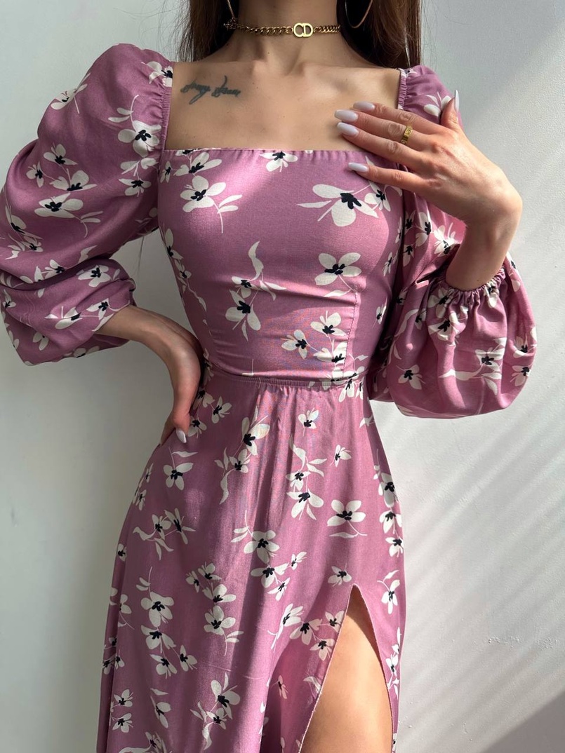 Сукня -міді зі шнурівкою на спинці та розрізом на ніжці Сукня -міді зі шнурівкою на спинці та розрізом на ніжці | PUSHKA SHOP