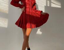 Блискуча сукня з оборками та чашками з ефектом push up Блискуча сукня з оборками та чашками з ефектом push up | PUSHKA SHOP