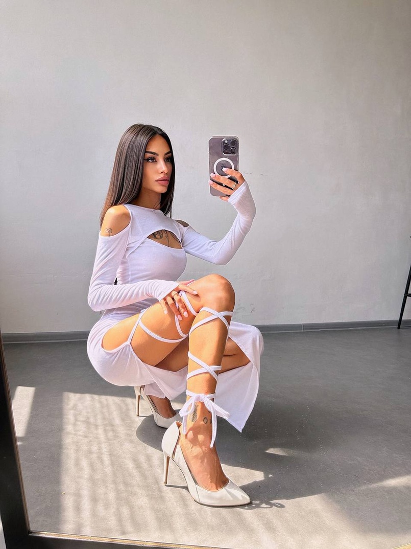 Трикотажна сукня з зав’язкою на ніжку   | PUSHKA SHOP