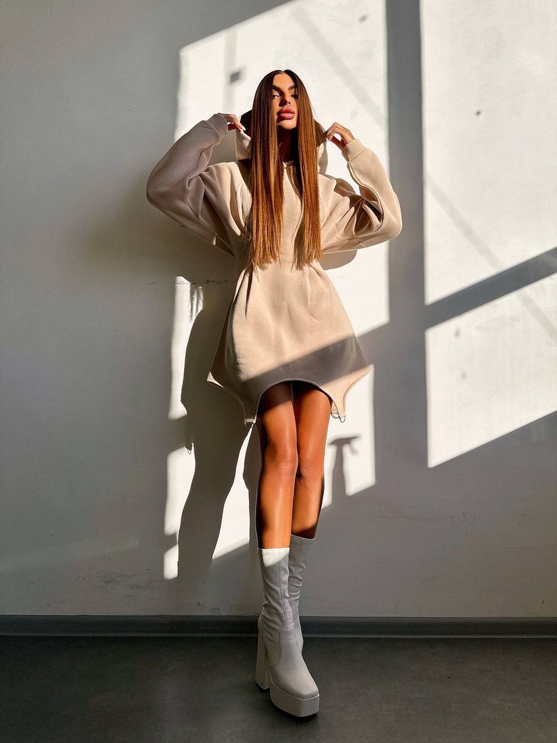 Тепле приталене худі з капюшоном на флісі + корсет на шнурівці Можна носити з корсетом та без Тепле приталене худі з капюшоном на флісі + корсет на шнурівці Можна носити з корсетом та без | PUSHKA SHOP