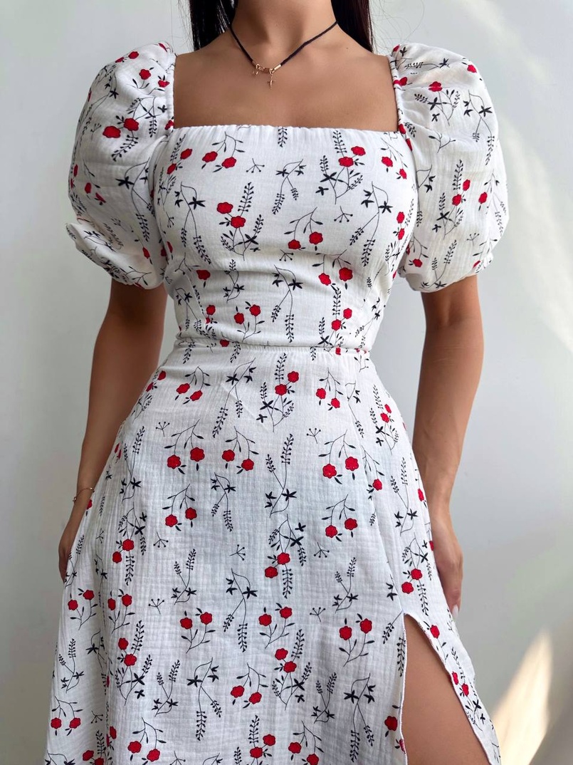 Сукня -міді зі шнурівкою на спинці та розрізом на ніжці з принтом Сукня -міді зі шнурівкою на спинці та розрізом на ніжці з принтом | PUSHKA SHOP