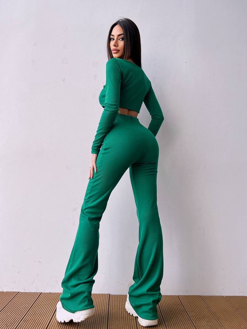 Комплект : штани кльош і топ на ґудзиках   Комплект : штани кльош і топ на ґудзиках   | PUSHKA SHOP