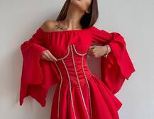 Шифонова сукня на підкладці з розкльошеними рукавами з асиметричною спідницею + корсет декорований стразами Ручна робота! Шифонова сукня на підкладці з розкльошеними рукавами з асиметричною спідницею + корсет декорований стразами Ручна робота! | PUSHKA SHOP