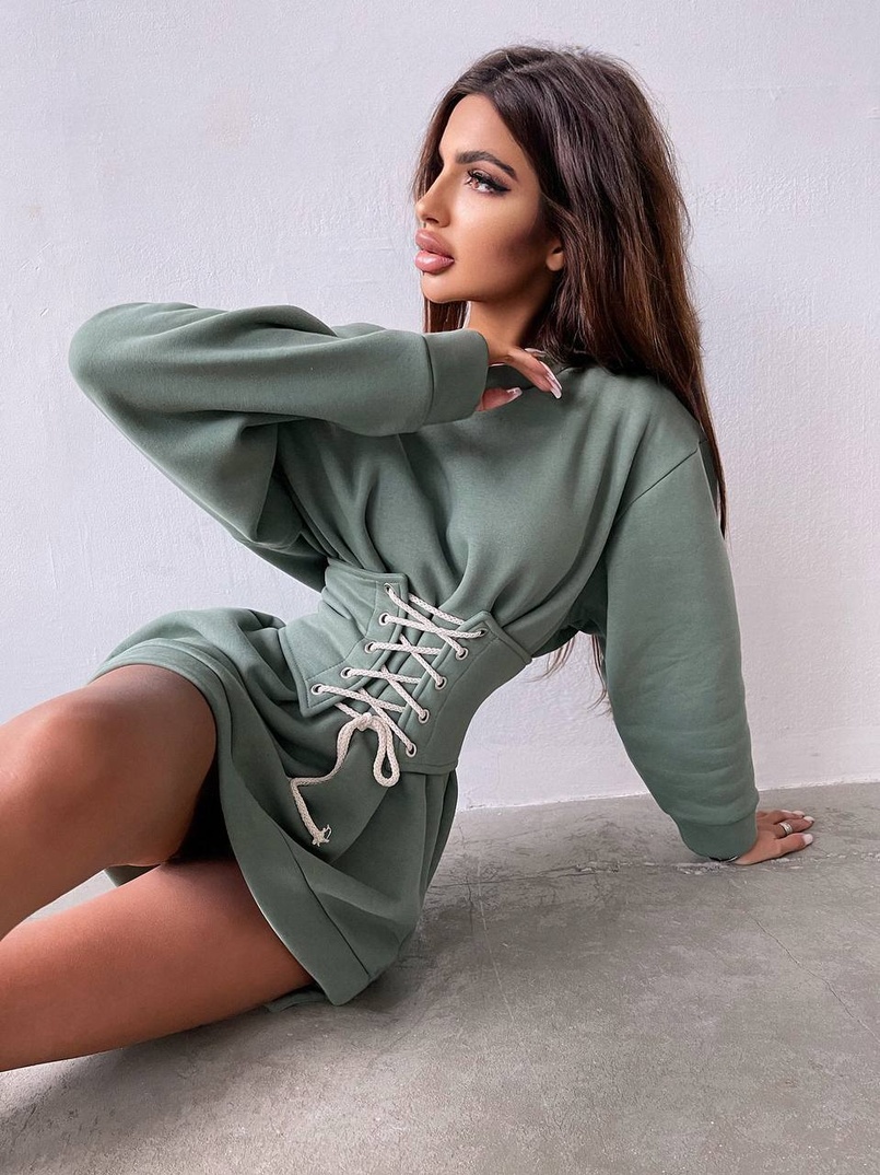 Тёплое уютное худи на флисе + корсет на шнуровке  Можно носить с корсетом и без  Тёплое уютное худи на флисе + корсет на шнуровке  Можно носить с корсетом и без  | PUSHKA SHOP