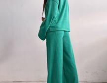 Повсякденний костюм із теплого трикотажу-рубчика Повсякденний костюм із теплого трикотажу-рубчика | PUSHKA SHOP